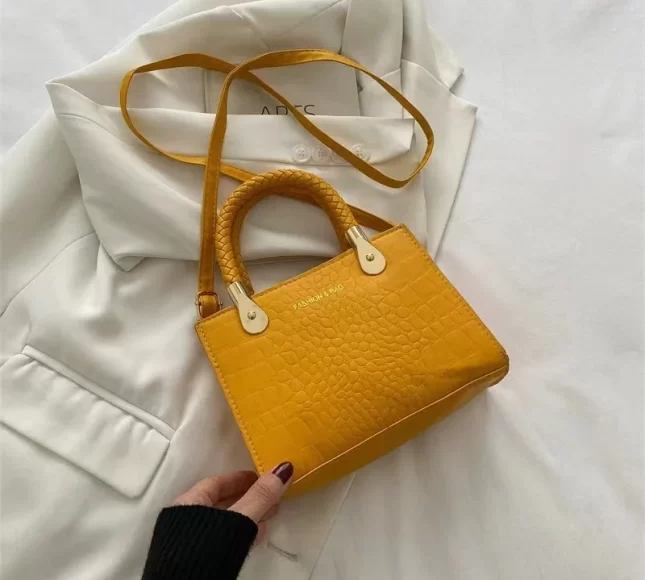 handbag Trend fashion texture bag Female 2024 Korean version of foreign style new candy color stone woven handbag crossbody b